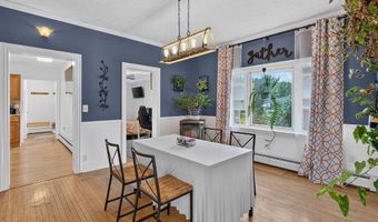 48 6th St, Bangor, ME 04401