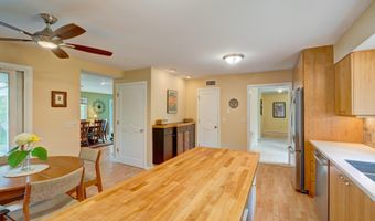 5498 Jan Dr, Fitchburg, WI 53711