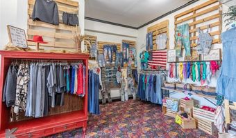 1315 S 1st St, Abilene, TX 79602