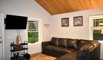 7 Mossy Ridge Rd, Belfast, ME 04915