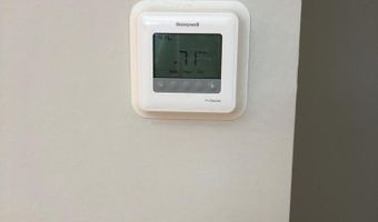 14 STONEHENGE Cir #6, Baltimore, MD 21208