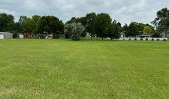 1614 Olive Dr, Aberdeen, SD 57401