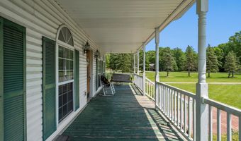 5700 Jankow Rd, Algonac, MI 48001