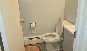 22 Sunset Ave 2, Bayonne, NJ 07002