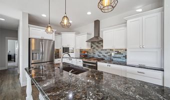 25018 Eagle Vista Dr, Adel, IA 50003