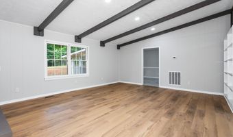 5104 NORTH Rd, Anniston, AL 36206