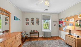 222 BASTIAN Ln, Allentown, PA 18104