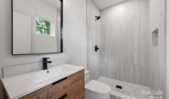 910 Everett Pl, Charlotte, NC 28205