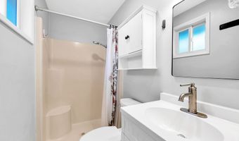 6781 F St, Springfield, OR 97478