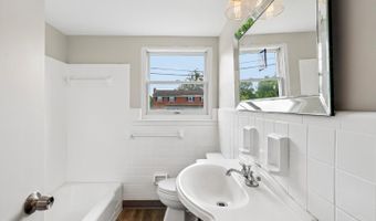7006 Moorfield Dr, Anderson Twp., OH 45230