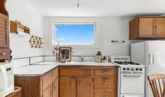249 Shore Rd, Amagansett, NY 11930