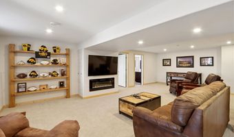 3125 190th St, Ainsworth, IA 52201