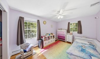 2057 Lakeside Dr, Alloway, NJ 07422