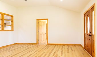 1392 Sugarloaf Rd, Amity, AR 71921