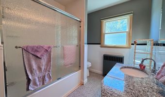410 1st St NW, Aitkin, MN 56431