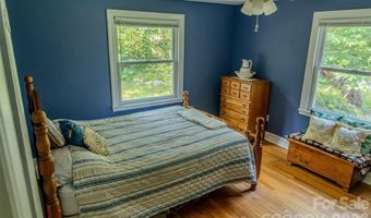 261 Forest Hill Dr, Asheville, NC 28803