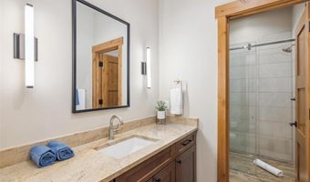 41 BARTON RIDGE Dr, Breckenridge, CO 80424