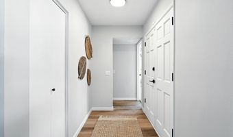 6300 TOPKE Pl NE, Albuquerque, NM 87109