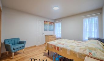 5102 Vista Way, Casper, WY 82601