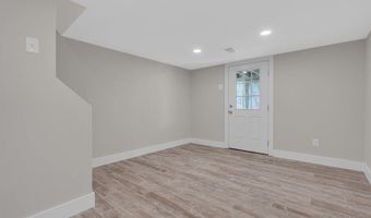 45 Shore Acres Ave, North Middletown, NJ 07748