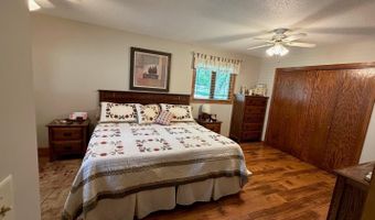 517 N Putnam St, Algona, IA 50511