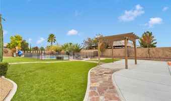 20267 Fuji Ct, Apple Valley, CA 92308