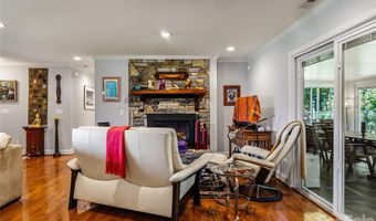13 Ashley Rd, Asheville, NC 28805