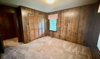 5741 Lawrence Ct, Macon, GA 31216