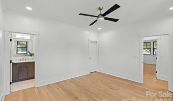 2425 Lola Ave, Charlotte, NC 28205