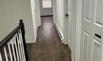 25 E 34TH St, Bayonne, NJ 07002