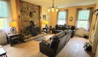 8079 Wayside Creamery Rd, Alderson, WV 24910