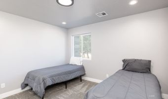 2413 N 5th St, Elko, NV 89801