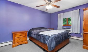 2 Angle St 5, Lincoln, RI 02838