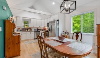 22 Paddock Ave, Alloway, NJ 07422