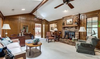 4001 Dome Dr, Addison, TX 75001