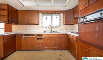 3338 Orefield Rd, Allentown, PA 18104