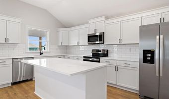 10064 E Bayou View Dr, Bay St. Louis, MS 39520