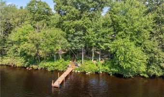 420 E Wallum Lake Rd, Burrillville, RI 02859