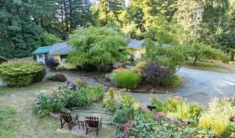 2099 Fickle Hill Rd, Arcata, CA 95521