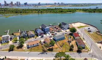 1658 W Riverside Dr, Atlantic City, NJ 08401