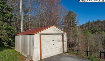 762 George Eggers Rd, Banner Elk, NC 28604