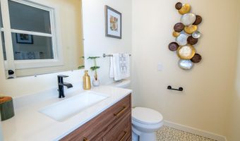 5905 Malabar Ln, Madison, WI 53711