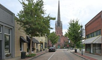 107 Trinity St, Abbeville, SC 29620