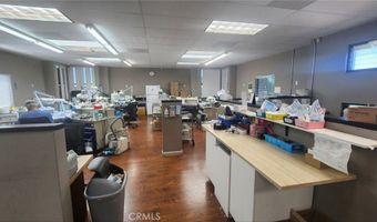 10421 Magnolia Ave S, Anaheim, CA 92804