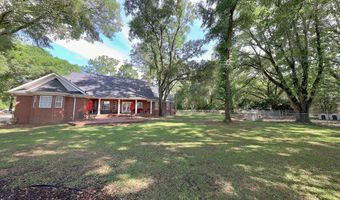 330 River Oaks Dr, Bainbridge, GA 39817