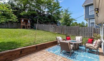 1708 N CAMERON St, Arlington, VA 22207
