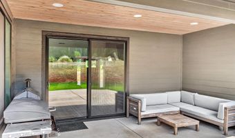 22404 S FOREST PARK Rd, Beavercreek, OR 97004