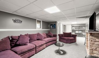 301 N Amherst Rd, Bedford, NH 03110