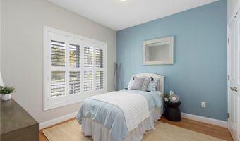 161 Seawynds Dr, North Kingstown, RI 02852