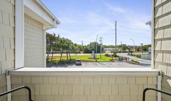 602 W Fort Macon Rd 233, Atlantic Beach, NC 28512